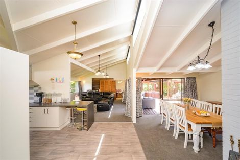 Photo of property in 40 Milne Street, Marton, 4710