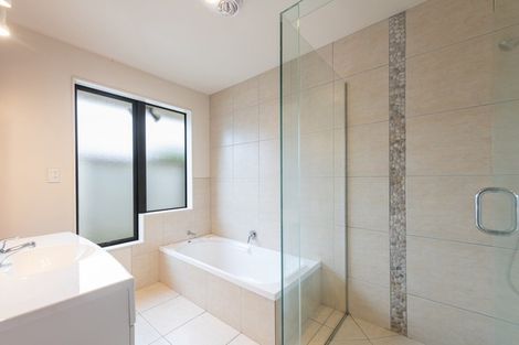 Photo of property in 30 Monaco View, Stoke, Nelson, 7011