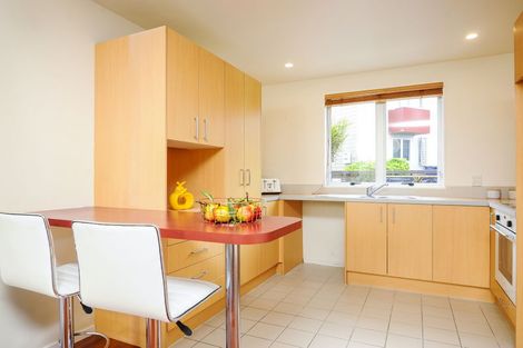 Photo of property in 43 Albionvale Road, Glen Eden, Auckland, 0602
