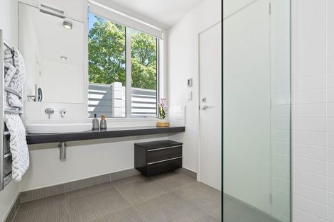 Photo of property in 1u2 Riro Street, Hamilton East, Hamilton, 3216