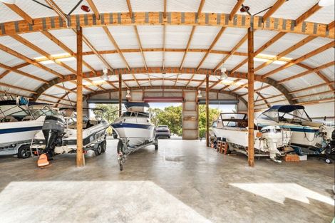 Photo of property in 33 Tongue Farm Road, Matakana, Warkworth, 0985