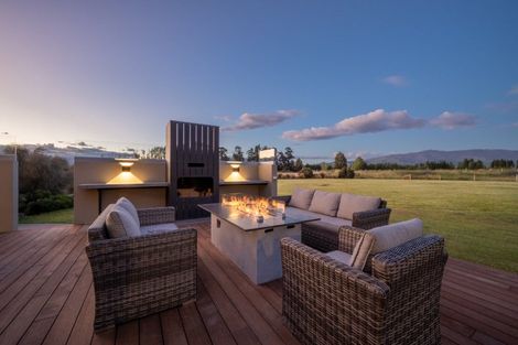 Photo of property in 380 Letts Gully Road, Letts Gully, Alexandra, 9393
