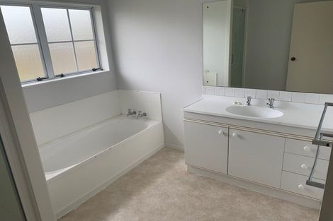 Photo of property in 65 Carlyle Street, Leamington, Cambridge, 3432