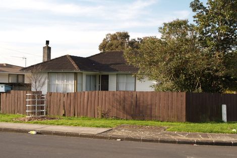 Photo of property in 2/19 Blake Road, Mangere East, Auckland, 2024