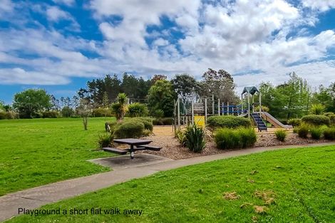 Photo of property in 36 Parakai Avenue, Parakai, 0830