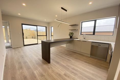 Photo of property in 59 Horokaka Street, Massey, Auckland, 0614