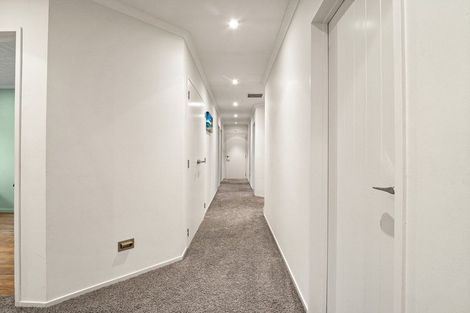 Photo of property in 52 Douglas Street, Allanton, Mosgiel, 9092