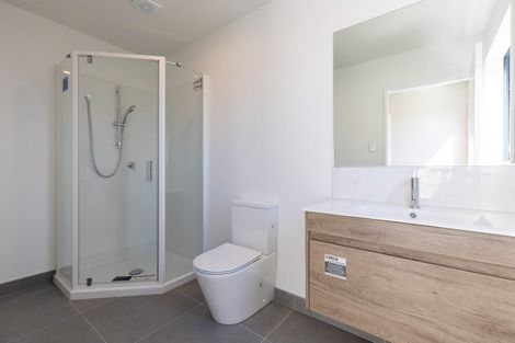 Photo of property in 6e Kaweka Street, New Lynn, Auckland, 0600