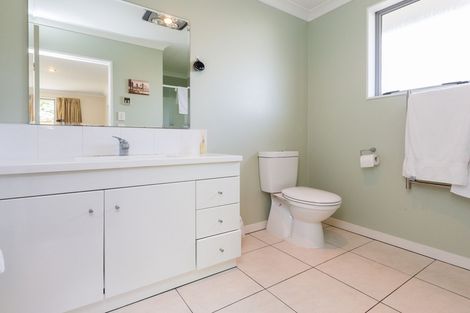 Photo of property in 651a Featherston Street, Roslyn, Palmerston North, 4414
