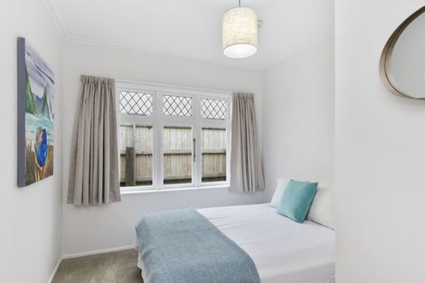 Photo of property in 105 Orangi Kaupapa Road, Northland, Wellington, 6012