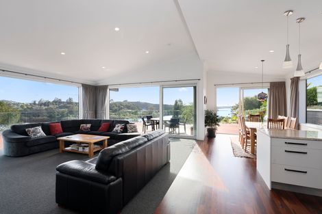 Photo of property in 32 Fuller Terrace, Kerikeri, 0230