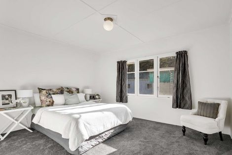 Photo of property in 33 Burns Street, Tawhero, Whanganui, 4501