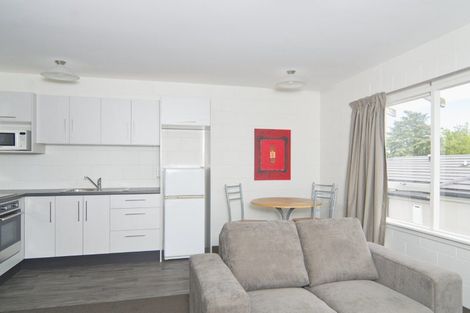 Photo of property in 31 Holly Road, St Albans, Christchurch, 8014