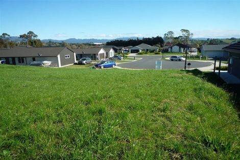 Photo of property in 8 Madeleine Place, Omokoroa, 3114