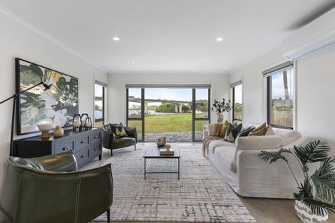 Photo of property in 17e Pakuranga Road, Pakuranga, Auckland, 2010