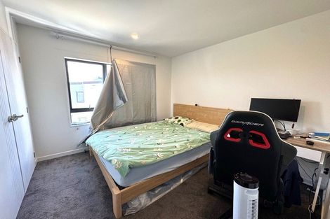 Photo of property in 12d Shamrock Lane, Te Atatu Peninsula, Auckland, 0610