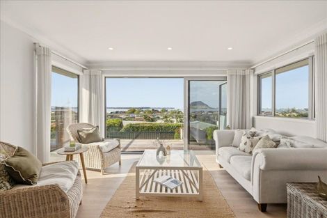 Photo of property in 13 Tirinui Crest Road, Otumoetai, Tauranga, 3110