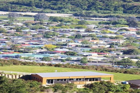 Photo of property in 47 Seymour Grove, Kingsley Heights, Upper Hutt, 5018