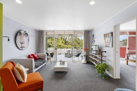 Photo of property in 4d/20 Ian Marwick Place, Birkenhead, Auckland, 0626