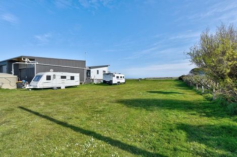 Photo of property in 50 Neva Street, Fortrose, Tokanui, 9875