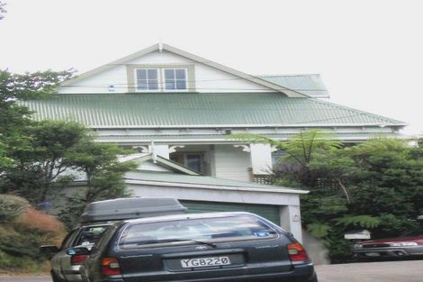 Photo of property in 76 Mortimer Terrace, Brooklyn, Wellington, 6021