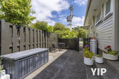 Photo of property in 7b Jay Street, Paparangi, Wellington, 6037