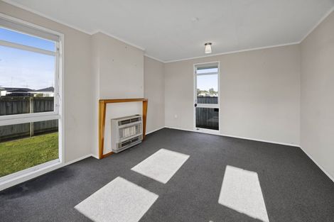 Photo of property in 25 Kamahi Avenue, Hawera, 4610