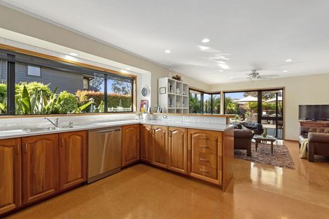 Photo of property in 3 Maygrove Drive, Orewa, 0931