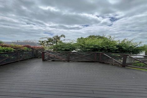 Photo of property in 68 Beach Road, Mellons Bay, Auckland, 2014
