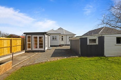 Photo of property in 140 Hills Road, Edgeware, Christchurch, 8013