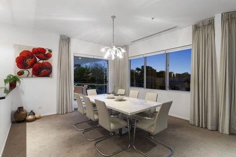Photo of property in 1/7 The Promenade, Takapuna, Auckland, 0622