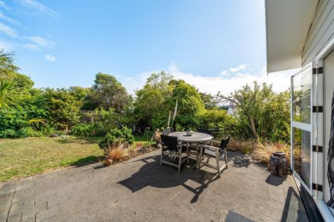 Photo of property in 8 James Cook Drive, Whitby, Porirua, 5024