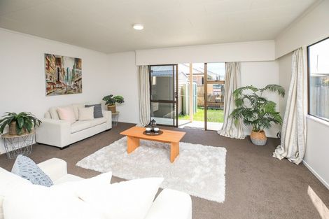 Photo of property in 38u3 Smith Street, Frankton, Hamilton, 3204