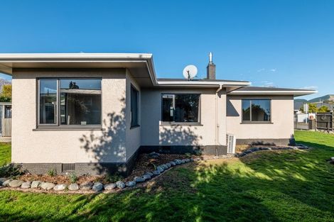 Photo of property in 1 Lemari Avenue, Stoke, Nelson, 7011