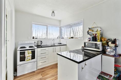 Photo of property in 2/15 Sharland Avenue, Manurewa, Auckland, 2102