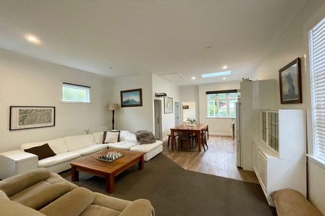 Photo of property in 27 Taft Street, Brooklyn, Wellington, 6021