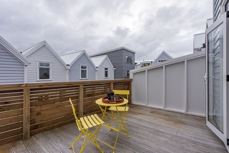 Photo of property in Pirie Street Townhouses, 28/35u Pirie Street, Mount Victoria, Wellington, 6011