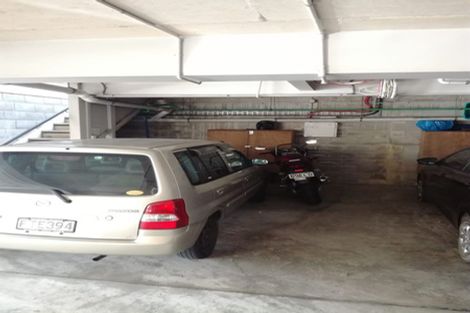 Photo of property in 8k Finlay Terrace, Mount Cook, Wellington, 6021