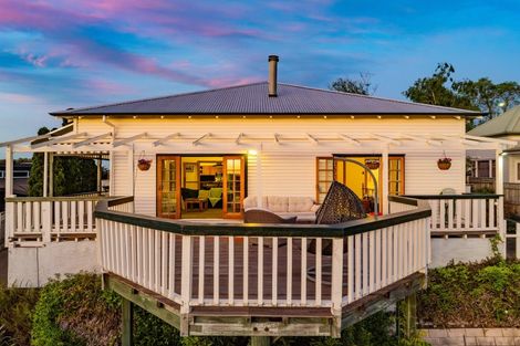 Photo of property in 7 Lucy Road, Bluff Hill, Napier, 4110