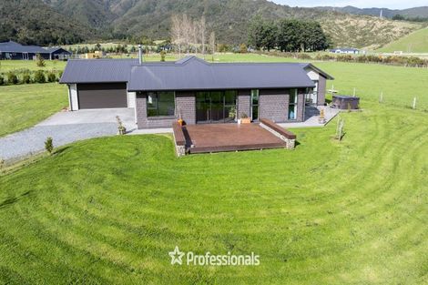 Photo of property in 2a Turksma Lane, Kaitoke, 5018
