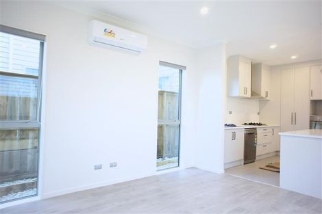 Photo of property in 3 Silvereye Road, Hobsonville, Auckland, 0616