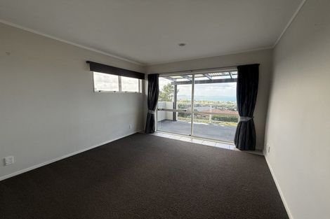 Photo of property in 25a Brightside Road, Stanmore Bay, Whangaparaoa, 0932