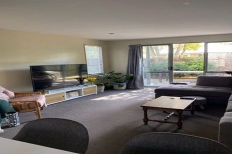 Photo of property in 4/39 Derby Street, St Albans, Christchurch, 8014