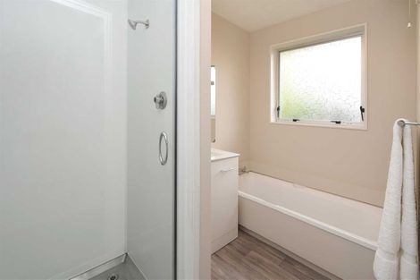 Photo of property in 4/104 Picton Avenue, Riccarton, Christchurch, 8011