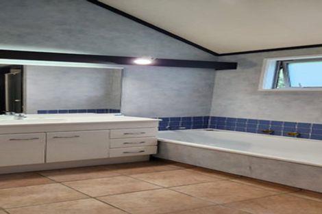 Photo of property in 9 The Anchorage, Whitby, Porirua, 5024