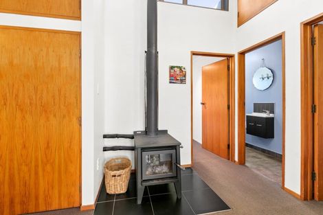 Photo of property in 17d Holyrood Terrace, Waipukurau, 4200