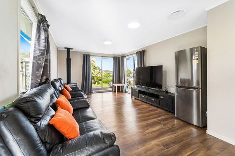 Photo of property in 7 Cushla Place, Massey, Auckland, 0614