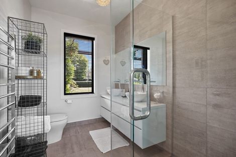 Photo of property in 266 Woodside Road, Matangi, Hamilton, 3284