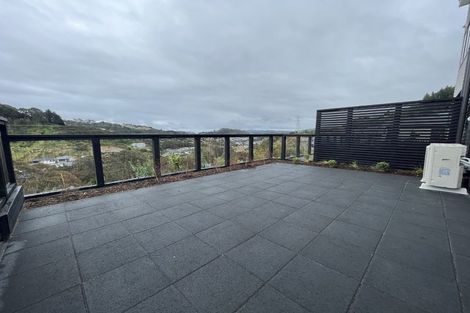 Photo of property in 28 Holystone Road, Whitby, Porirua, 5024