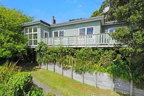 Photo of property in 4 Cardrona Way, Karori, Wellington, 6012